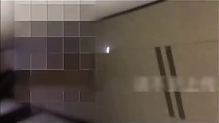 勾搭丰满的湖南师范大四拉拉队长