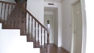 【69堂精品】午夜成人影院在线观看不卡，学生妹奶子很大，自己舔自己奶子