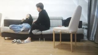 【69堂精品】21岁姐姐小伙抠逼爽得她浑身颤抖口交