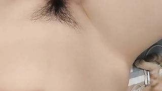 【69堂精品】新人妹子被男友用跳蛋调教刺激阴道小穴很粉嫩