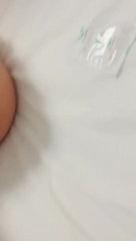 第一视角苗条高挑女友卖力口交十分卖力对白超级刺激