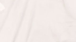 【69堂精品视频】妹子被男友带到酒店道具刺激抠逼爆菊操逼