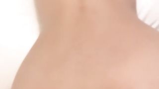 【69堂精品视频】妹子被男友带到酒店道具刺激抠逼爆菊操逼