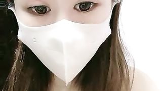 蜜桃味茶茶与网友互动勾引射精