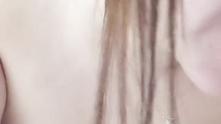 面色潮红酒店约操小哥深喉口交到嗓子口真给力