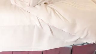 【69免费视频】网红御姐娜娜两个闺蜜一起骑乘位插骚逼开档黑丝大肥臀