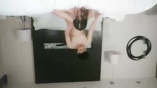 【69堂精品视频】黑色外套少妇沙发上操口交上位骑坐后入抽插