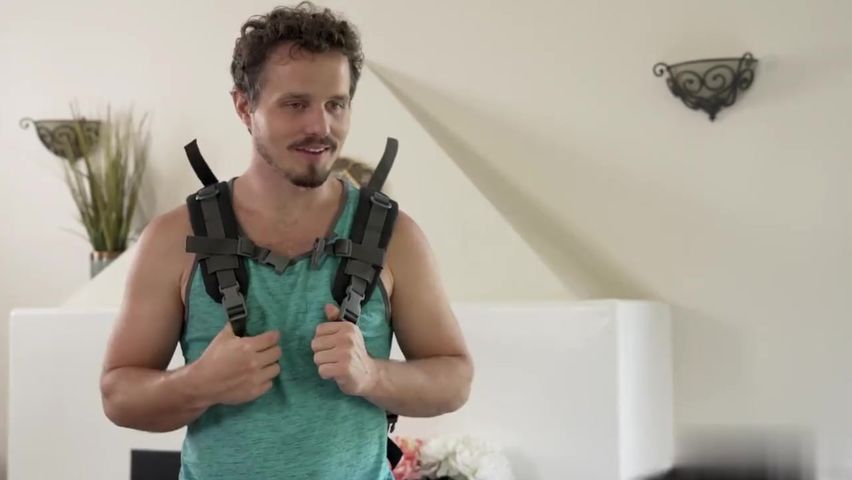 【69堂精品】继姐妹同事口交玩弄大屌上位抽插高潮