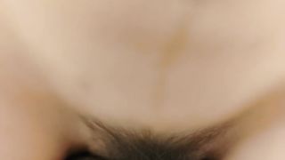 【69堂免费视频】埋头吃屌骑乘位爆操，被炮友尽情输出，多毛嫩穴特写