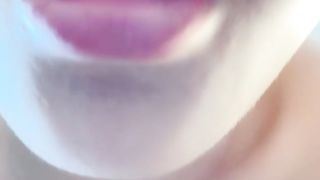 【69堂免费视频】小哥哥跟他的骚妹子，全程露脸黑丝情趣漏着骚奶子