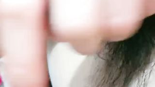 【69堂免费视频】与饥渴女友在家激情啪啪自拍！还没爽够 拿起了震棒