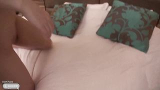 【69堂免费视频】令和最强美腿美臀妹子。柔软的脚交与光滑的双腿