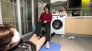 【69堂免费视频】小鲜肉喜欢被调教【只有足交才能射】