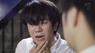 【69堂免费视频】在我儿子的学园祭上，PTA会长狭山先生对他进行了极其调皮的性教育！