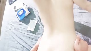 【69堂免费视频】粉嫩新人短发萌妹！双飞激情名场面！白皙皮肤干净美穴