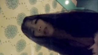 【69堂免费视频】【楼道传说】暴露狂反差婊楼梯整活，主动勾引楼下大叔