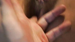 【69堂免费视频】【网曝泄密】熟女护士长酒店和同事玩3P视频流出