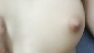 【69堂免费视频】中美混血小姐姐！难得宿舍操逼！抓屌吸吮口活很棒，细腰美乳好身材，骑乘位很主动，深插骚穴呻吟