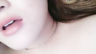 【69堂免费视频】直接在沙发上干了后入爆草大奶子乱晃好诱人