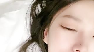 【69堂免费视频】黑框眼镜知性人妻极品美乳爆操淫穴