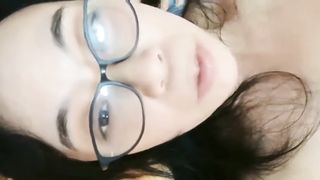 【69堂免费视频】【母子乱伦】文化范眼镜妈妈和大学生儿子做爱内射妈妈的蝴蝶老逼