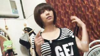 【69堂免费视频】和刚刚高中毕业的亲妹妹乱伦，一种别样的快感