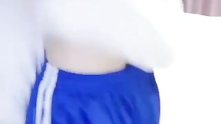 【69堂免费视频】【真实破处】铠甲重金包下高中妹子初夜，配有字幕