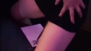 【69堂免费视频】【稀缺资源】盘点夜店不为人知的节目，当众淫乱，各种绝活“用逼抽烟，用逼写字，用逼开酒瓶”