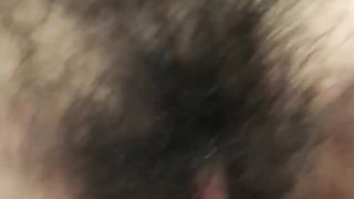 【69堂免费视频】公司团建前台妹子喝多了被我带回家操一半醒了，估计她也是被操舒服了装睡的