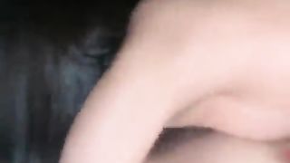 【69堂免费视频】同学聚会后开房约班花，微醺的班花好骚自己摆起了腰