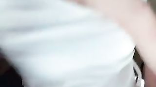 【69堂免费视频】爆乳女神【果如CC】高价定制户外茄子插入，高潮喷水，这是个奇葩