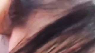 【69堂免费视频】禽兽叔叔诱骗小侄女破处，打破道德底线毁三观