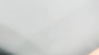 【69堂免费视频】模特甜美妹子下海和炮友JJ大秀，性感吊带撩起衣服露奶