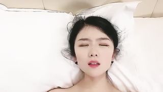 【69堂免费视频】主动骑乘位深插，爆操大肥臀