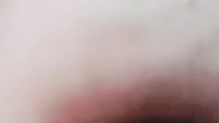 【69堂免费视频】小萝莉穿着连体白丝被巨根插入