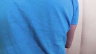 【69堂免费视频】闺蜜的哥哥竟是我裸聊的网友