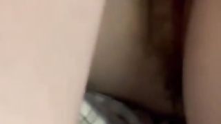 【69堂免费视频】黄发鬼火少年哄骗清纯JK少女灌醉后开房扒光衣服毫不怜香惜玉