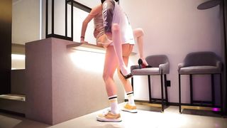 【69堂免费视频】人前高冷反差嫩模，极品长腿耐操至极_