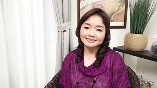 【69堂免费视频】照他讨厌的下属说的去做！张开双腿