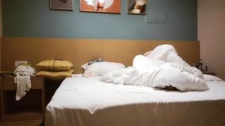 【69堂免费视频】 26岁极品良家女神 气质白领丽人 胸大身材好 激情啪啪无套射到肚子上 精彩必看