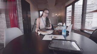 【69堂免费视频】我无法控制自己的性欲