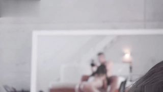 【69堂免费视频】我的第一次双插！ 阴部充满了奶油