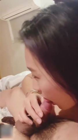 【69堂免费视频】练短发气质女白领下班就赶到男友住所啪啪J