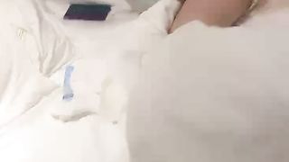 【69堂免费视频】超美Coser扮演美人鱼，颜值绝佳，口交两小时，艹逼十分钟，这男的不太行呀