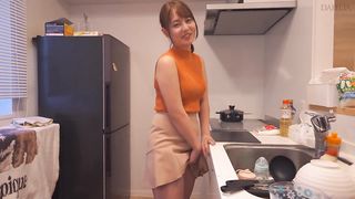 【69堂免费视频】已婚妇女在家AV出道的时代新人神谷咲良-3