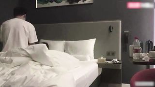 【69堂免费视频】PUA灌醉时尚女网友黑丝豹纹