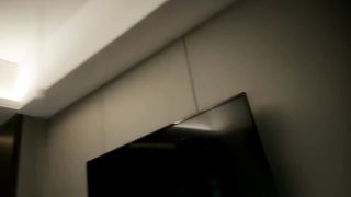 【69堂免费视频】约了个大长腿牛仔裤高冷妹子啪啪，口交舔弄开操被女的发现翻车_