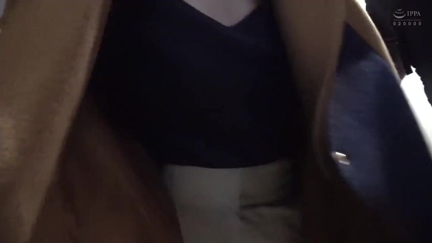 【69堂免费视频】拥有五个性朋友更是令人惊讶。她是一个绝色的美少女，