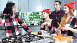 【69堂免费视频】巨大的胸部娜塔莎尼斯需要更多