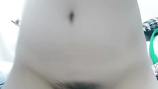 【69堂免费视频】19岁极品尤物学生妹，黑框眼镜非常清纯，吸吮手指骚起来，肉感身材，顶级大肥臀_00_01_01_00_16_26